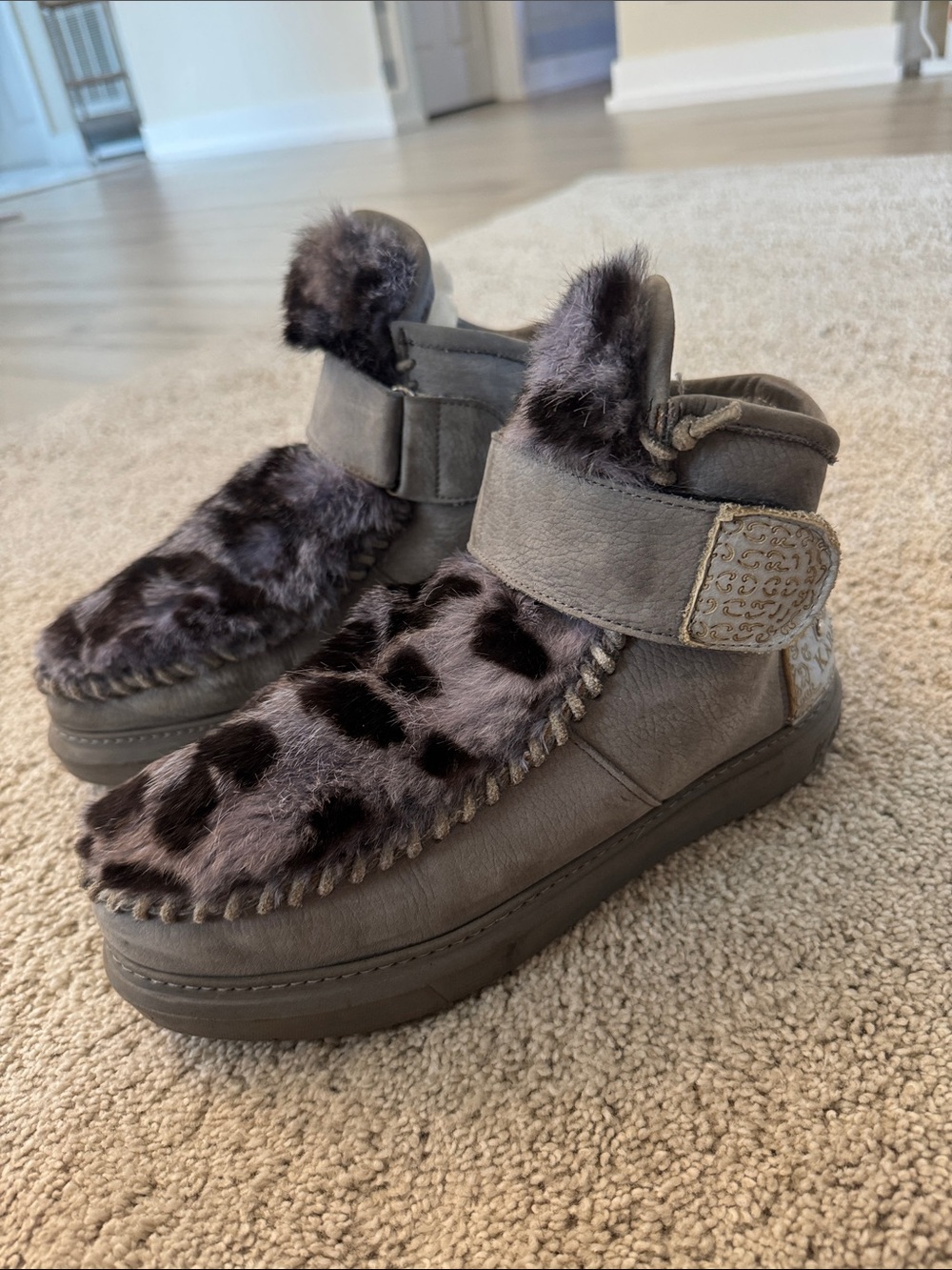 Free People Karma of Charme Boots Size 40 US 9 Ymiz Eco Gray